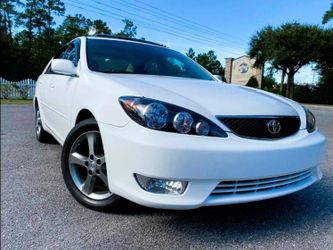 Very well maintained - Toyota Camry SE