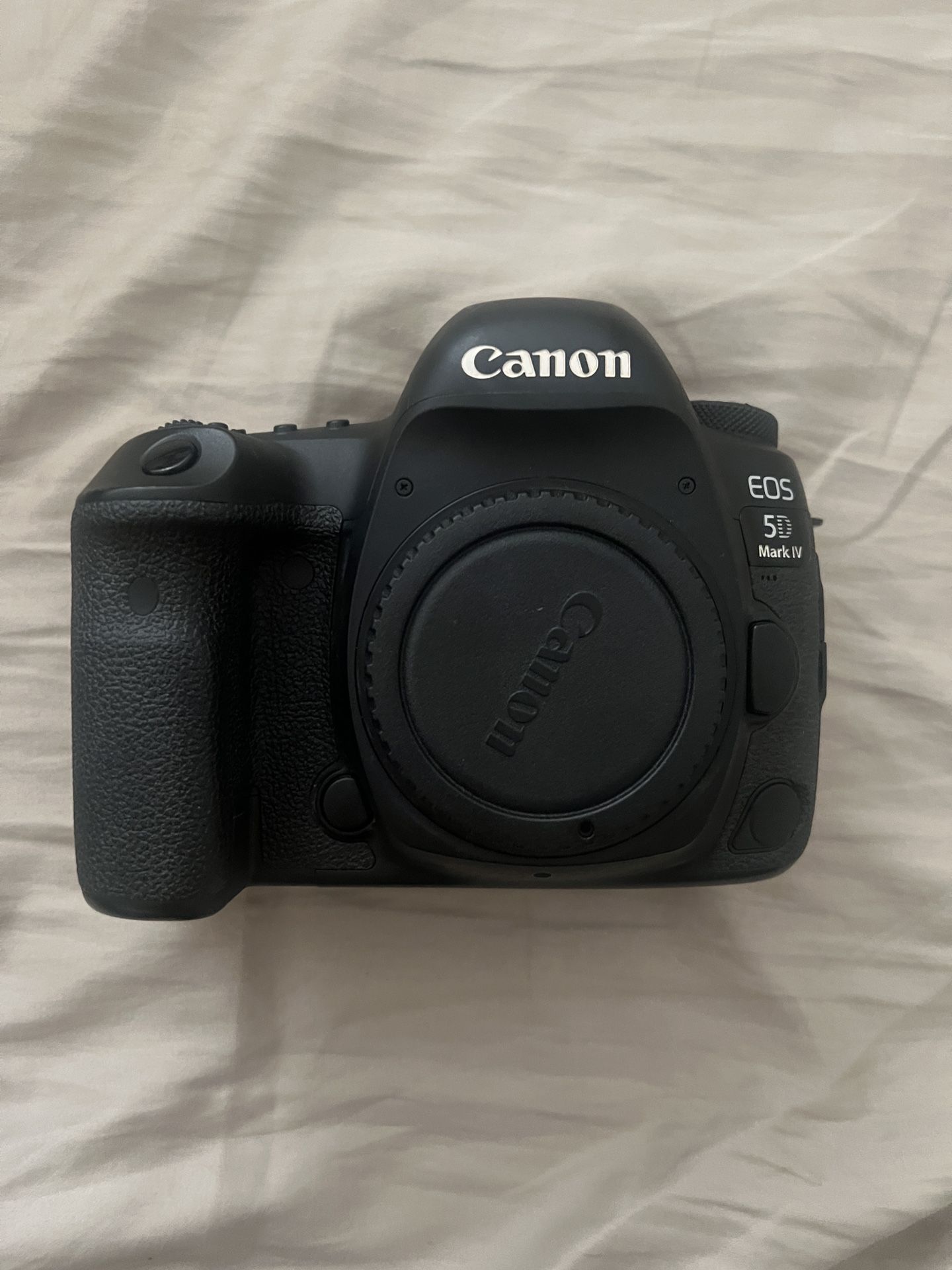 Canon 5D Mark iv (Body Only)