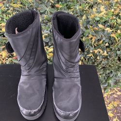 Men Snow Boots Size 11