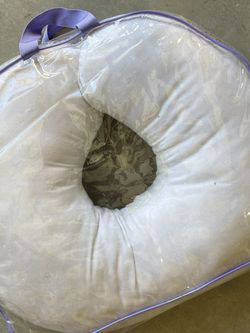 Boppy Breast Feeding Pillow 