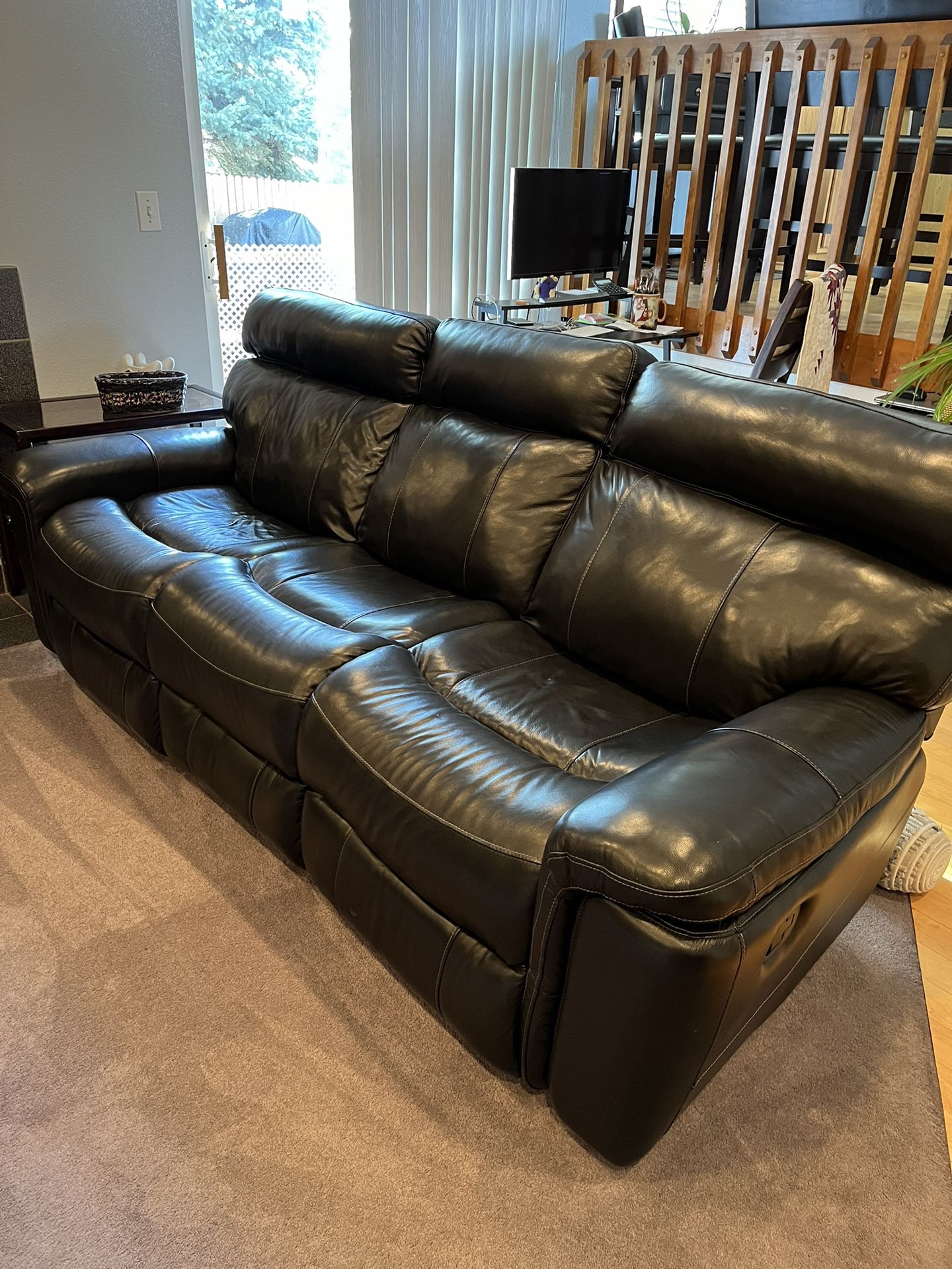 Leather Reclining Sofa Matching Rocker/reclining Loveseat