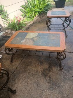 Coffee and end table set