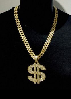 Brand New Men’s Gold plated chains and Pendant’s sold as a set only $80 each OBO