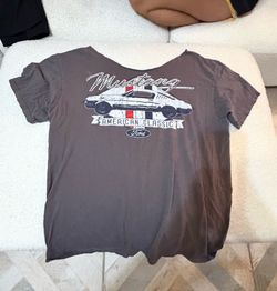 Ford Mustang American Classic Graphic T-Shirt