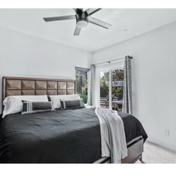 King Bed frame With Drawers 