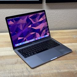 2017 13” MacBook Pro - 2.3 GHz i5 - 8GB - 256GB SSD