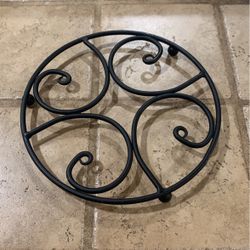 Plant Holder/ Scroll Trivet