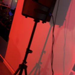 Music / Speakers