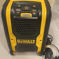 Dewalt 20v Bluetooth Speaker With Adapter. 