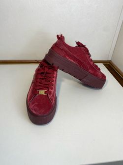 Puma Burgundy VelPuma Burgundy Velvet Platform Fashion Sneakers Women's Size 7.5