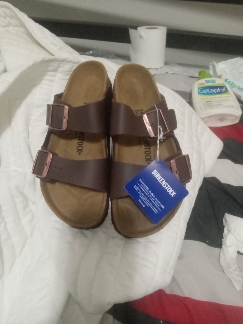 Birkenstocks Sz8 Ladies
