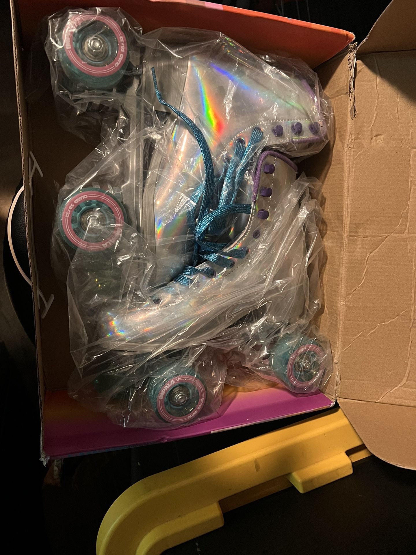 New Impala rollerskates Size#6 $60