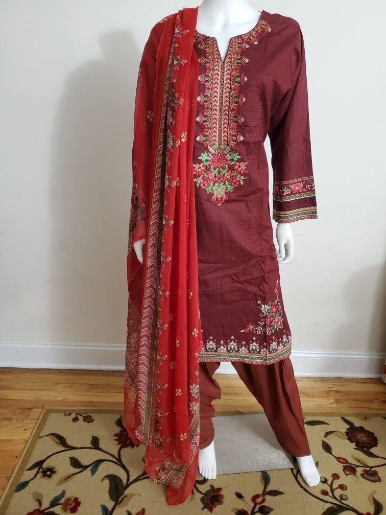 Pakistani Shalwar Kameez Lawn Embroidery Stitched Medium