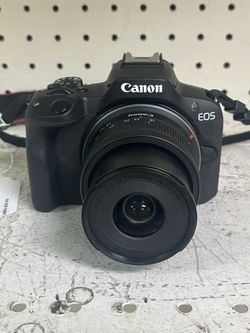 Canon EOS R50 Mirrorless Camera With Lens