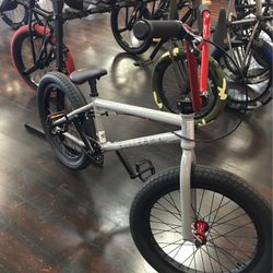 2021 Elite Stealth 20” BMX Bike