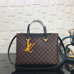 L V Riverside Bag Of Women New 