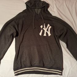 New York Yankees MLB Stitches Sweatshirt; Men’s M