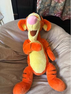 Disney vintage tigger 20” large plush