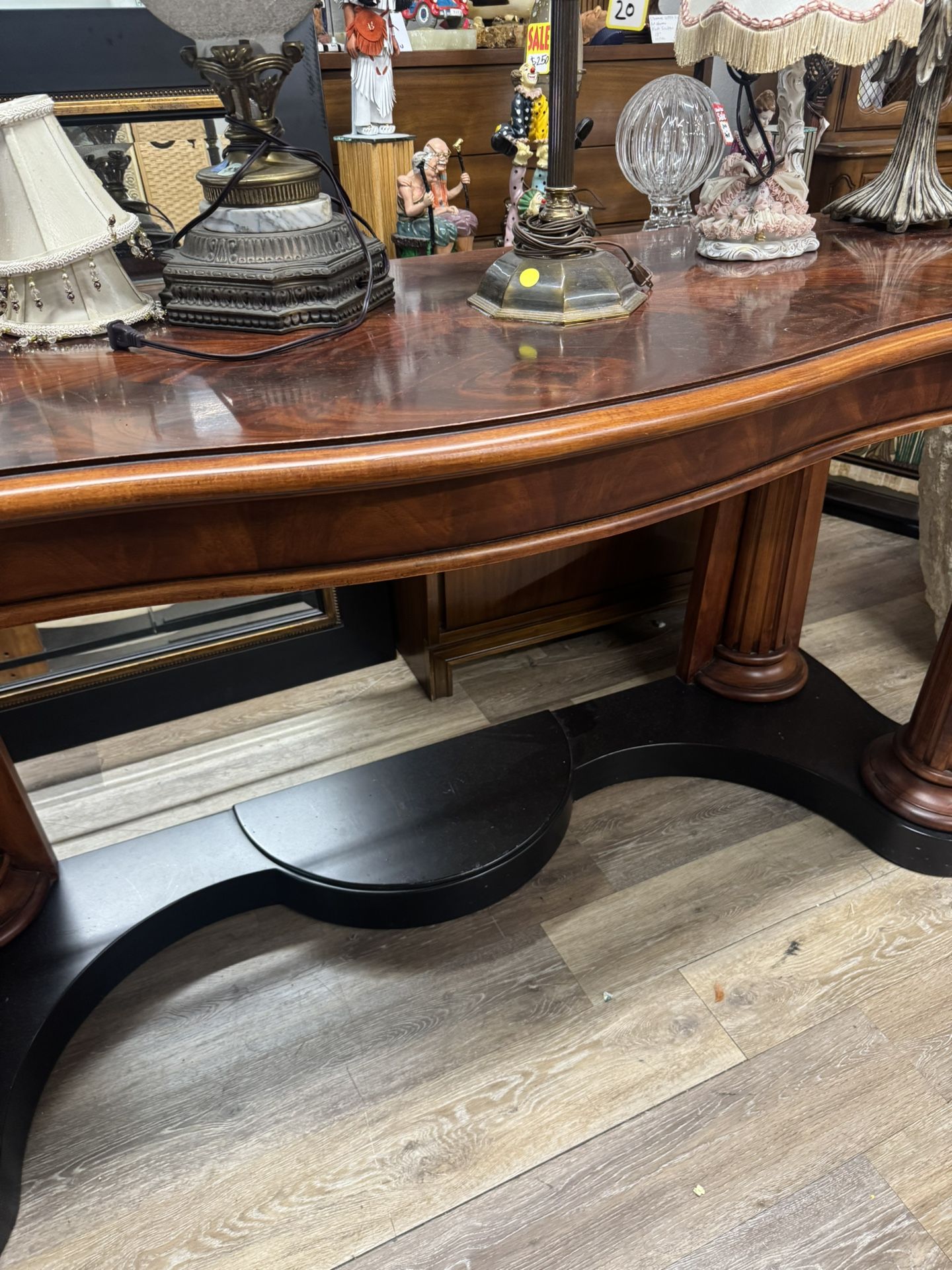 Beautiful Ralph Lauren Neoclassical Flame Mahogany Console Entry Table - 72” x 23” x 35” - Retail over $3500.