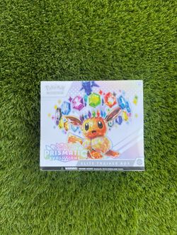 Pokemon TCG: Scarlet & Violet—Prismatic Evolutions Elite Trainer Box