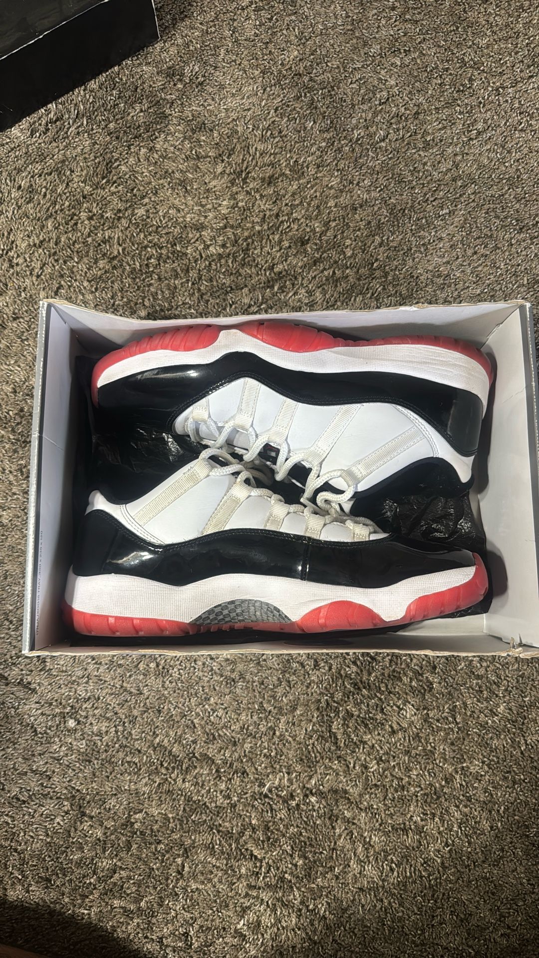 Jordan 11 Retro Bred