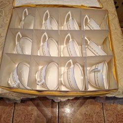 12 Pc Set Hamtom Fine China