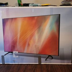 Samsung 65" 4K Smart TV (Please Read Description)