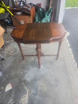 Old fashioned solid table