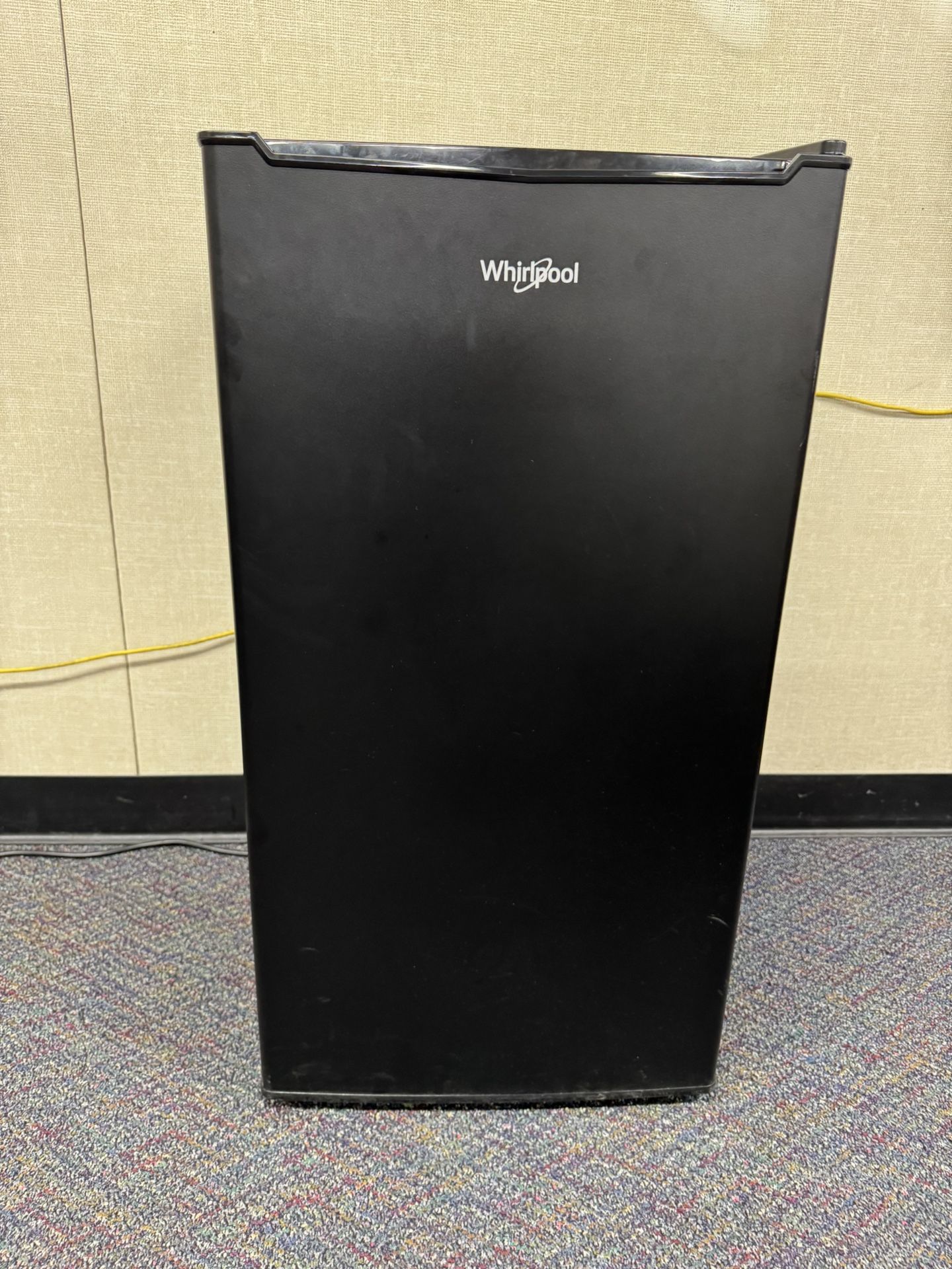 Whirpool Mini Fridge 