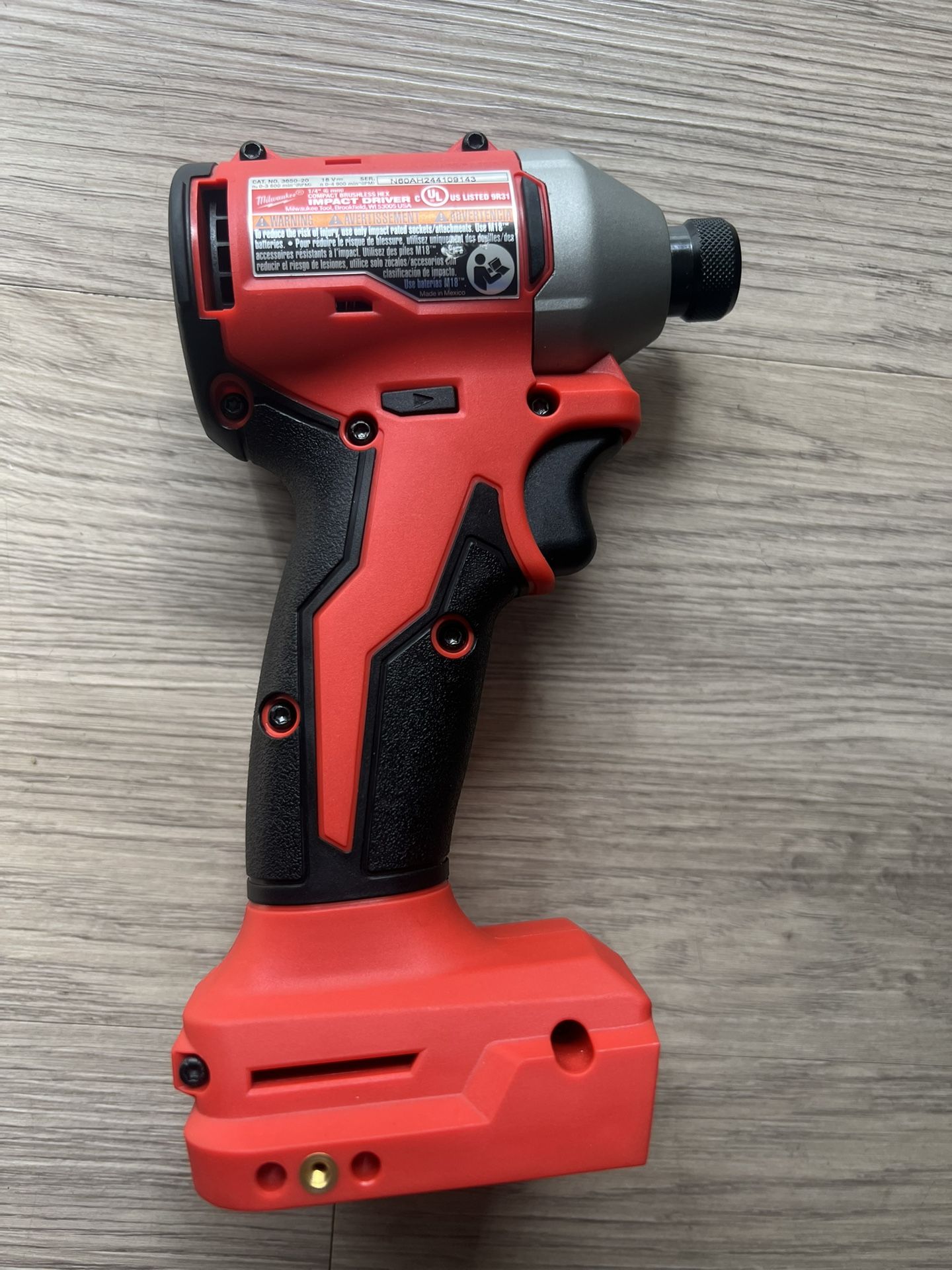 Milwaukee M18 18V Lithium-Ion Brushless Cordless 1/4 in. Compact Impact Driver (Tool Only