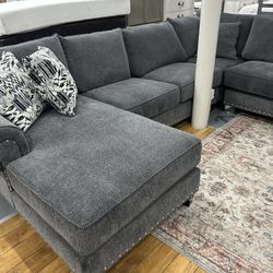 No Credit Needed. All Custom Sectionals Available 