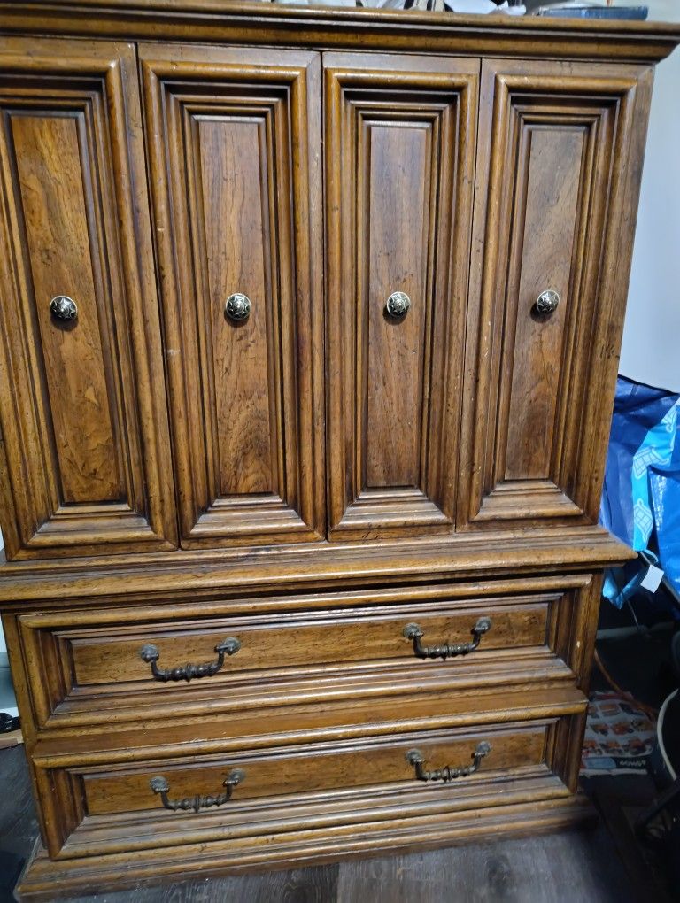 Henredon Fine Furniture