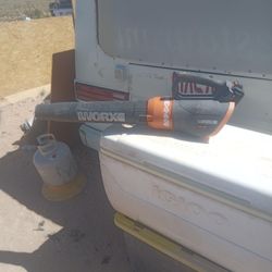 work 40v blower no charge er has battery a