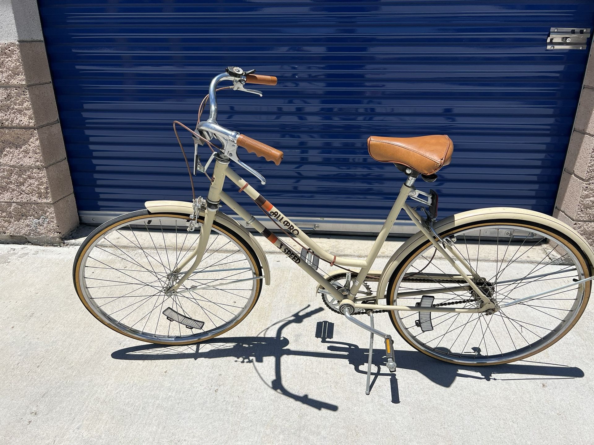 Vintage All Pro 3 Speed bicycle for Sale in Palm Springs, CA OfferUp