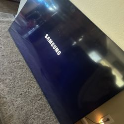 SAMSUNG SMART TV 75 INCH (NO REMOTE)