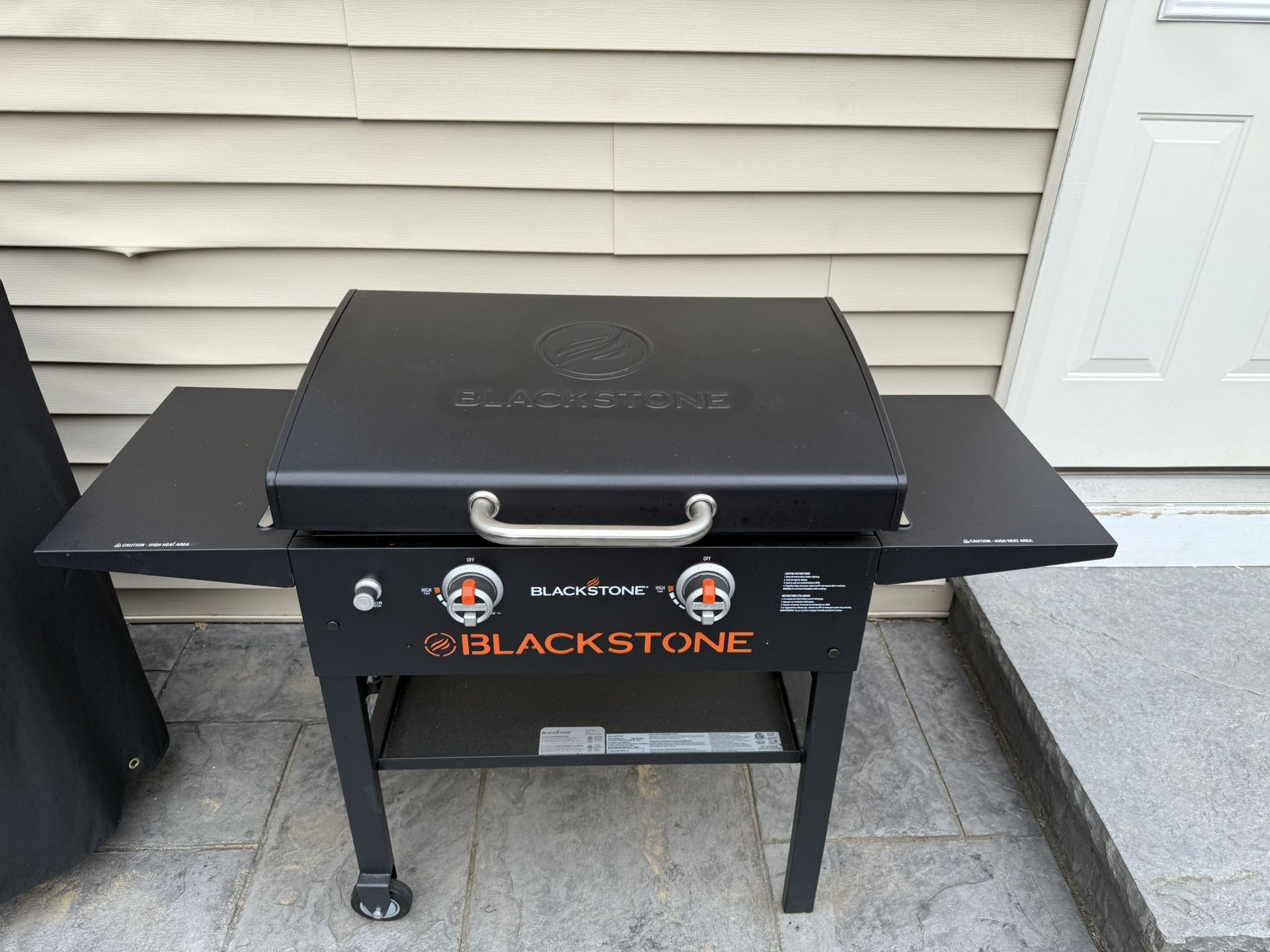 Blackstone 28” Griddle With Hood
