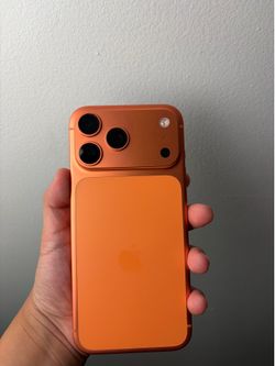 iPhone 17 pro Max 1TB UNLOCKED