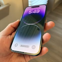 Apple iPhone 14 Pro 256GB, Unlocked, Deep Purple