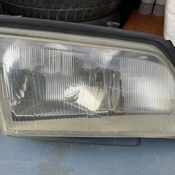 Mercedes Head Light Passanger Side $50