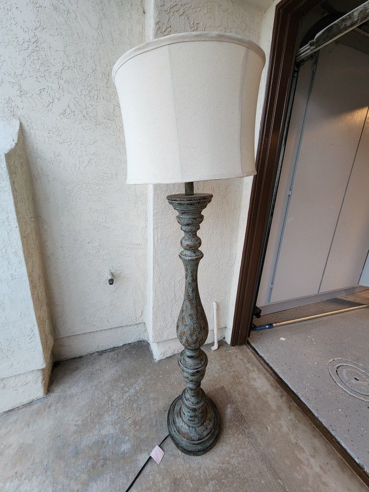 Floor Lamp