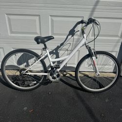 Nishiki Women’s Tamarack Bike
