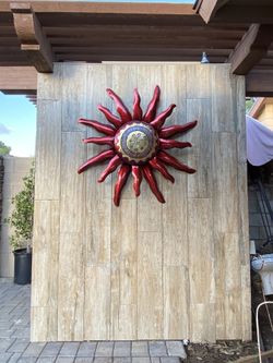Outdoor metal yard art patio decor handcrafted sun