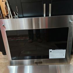 Magic Chef 30 Inch Range Door With Attachment