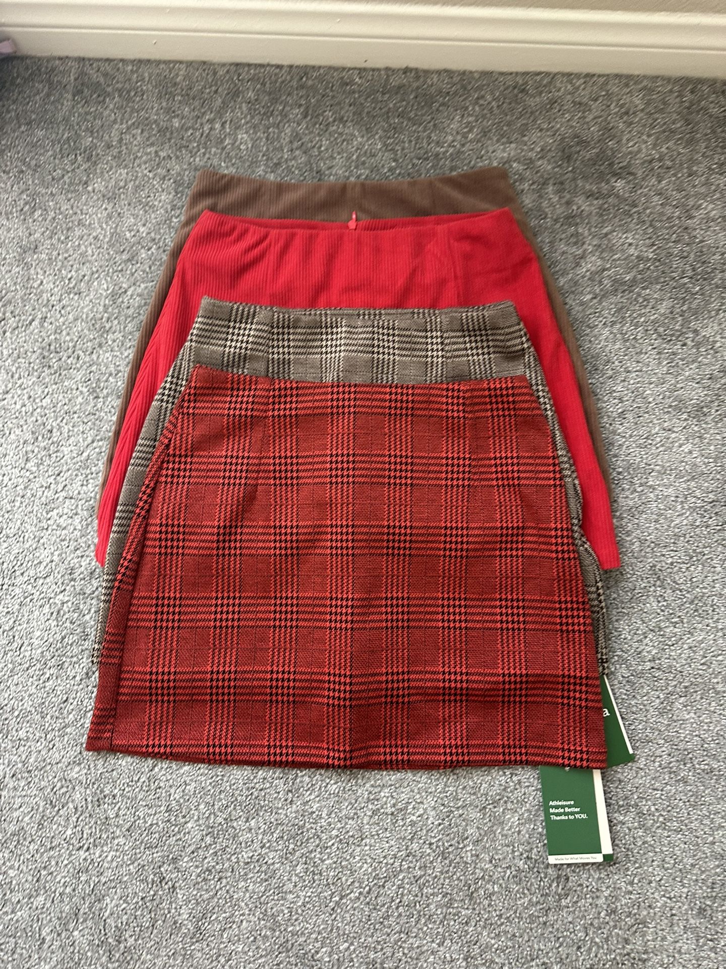 NEW HALARA skirts All Same Size S