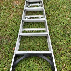 6’ft Husky Step Ladder