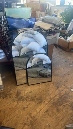 Accessories & area rugs