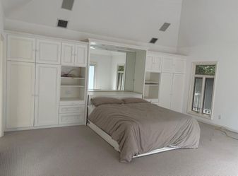 KING MURPHY  BED