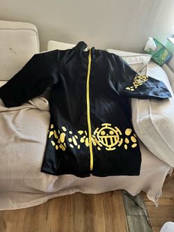 Trafalgar law one piece costume,rarely used,great condition