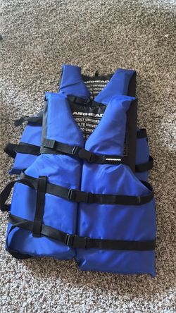 Adult life jackets