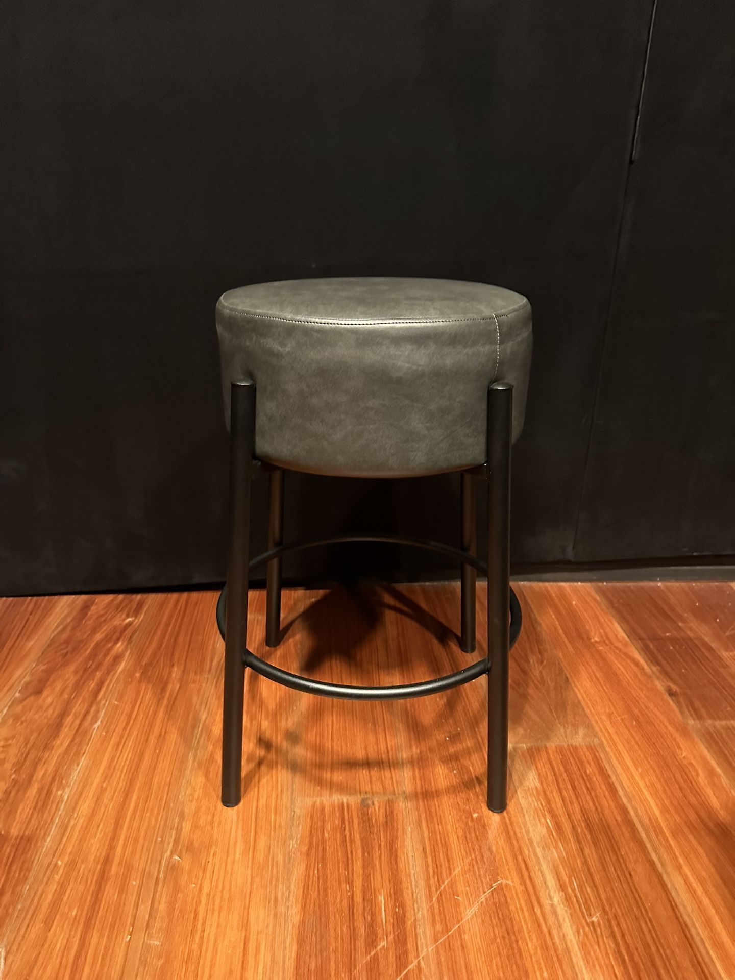 MUST GO ASAP! Stool